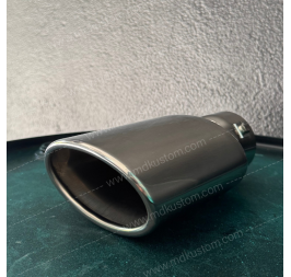 COLA DE ESCAPE UNA SALIDA OVALADA