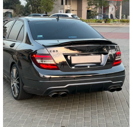 ALERON W204 COLA DE PATO