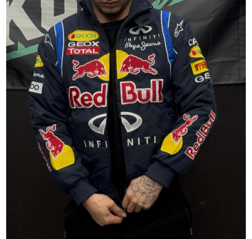 CHAQUETA REDBULL TALLA L